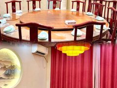 -满堂春特色餐馆