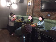 -GAGA主题量贩式KTV平价店(工大店)