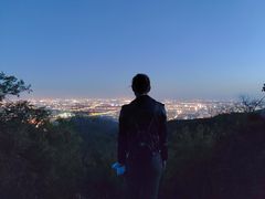 -鬼笑石后山停车场