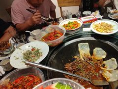-挂旗柴锅鸡(蚌山区嘉年华店)