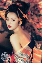 点击看大图 -持熹光年写真体验馆