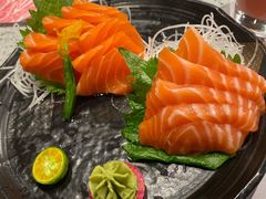 三文鱼刺身-大渔铁板烧(大悦城店)