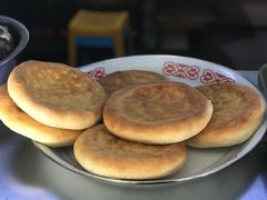 -伊宁伊香酥油奶茶馆