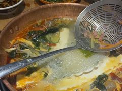 -洱火云南酸菜牛肉火锅(石景山当代商城店)