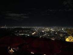 -草山夜未眠景观餐厅