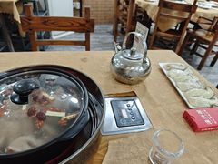 -濠轩阁特色生蚝火锅(水湾路店)