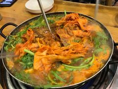 -喇喇排骨火锅·传统韩式脊骨汤(望京西园总店)