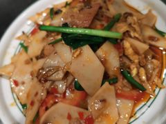 腾冲大救驾-云海肴·汽锅鸡·云南菜(高德置地店)