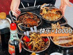 -岛中岛·海鲜大排档·万宁老字号(东澳店)