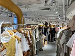 -广州白马服装市场
