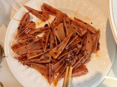 -嗨辣小聚·盘锦河蟹·海鲜烧烤龙虾(盘锦十年好店)