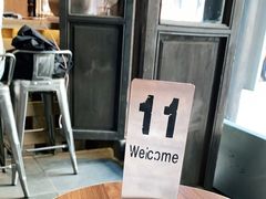 大堂-Metal hands·铁手咖啡