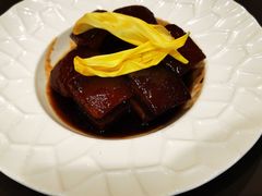 -郑猛记石岐鸽主题餐厅(长江店)