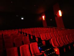 -喜满客巨幕/4D激光影城
