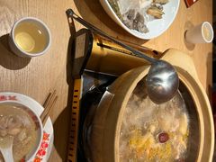 -邹开喜·炭炉鸡煲·海鲜火锅(虹口足球场店)