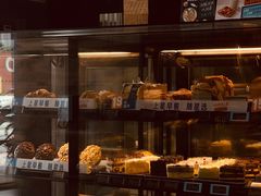 面包甜点陈列柜-星巴克臻选(武汉经开永旺梦乐城店)