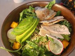 牛油果烧鸡沙拉-农畉LONFOOD(福田星河COCOPark店)