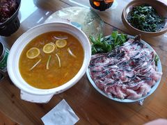 老坛酸汤生鱼片-巴人堂(女儿城店)