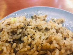雪菜肉沫炒饭-谢智冷沾沾(马家巷总店)