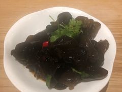 -小鱼小牛·鱼牛干锅·脆鱼火锅(世欧广场店)