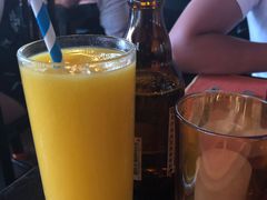 -Trattoria Altrove