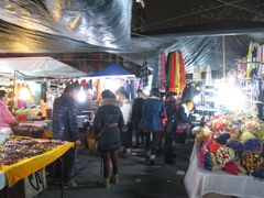 -吴山路夜市