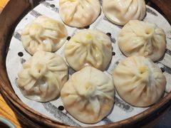 -馋三尺蟹粉小笼(人民广场店)