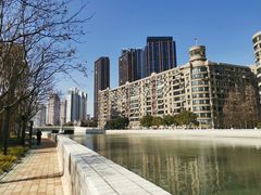 -河滨大楼
