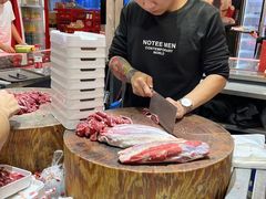 -杨老板·海鲜集市火锅·鲜切牛肉(中防万宝店)