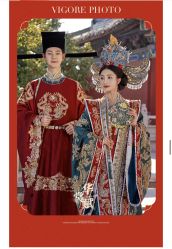 -雪中彩影婚纱摄影·微光艺术中心