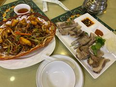 脆馕炒烤肉-新疆红柳花餐厅(新洲店)