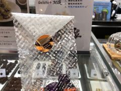 -VENCHI 闻绮(上海佛罗伦萨小镇店)