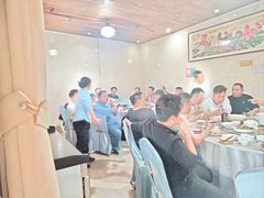 -鲤鱼塘农家山庄