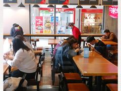 -老妈米线(港龙店)