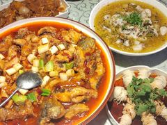 -巴特餐饮6加1音乐餐吧·新疆菜