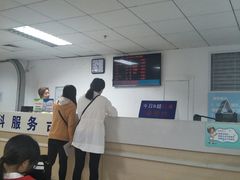 -上海市松江区中心医院