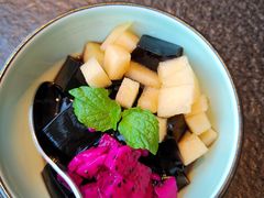 -蝴蝶里·粤菜·点心(滨江龙湖店)