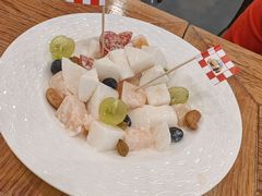 -汽车博物馆主题餐厅