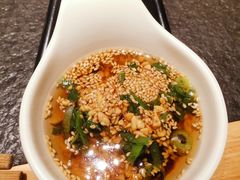 油碟-蓉客成都火锅·招牌麻辣牛杂·特色香辣蹄花(凌水店)