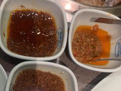 -金滏山烤肉·海鲜·火锅自助餐厅(襄阳万达店)