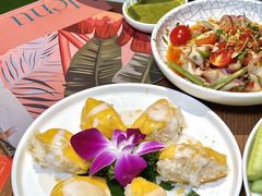 -樾餐厅泰式海鲜火锅(民歌湖店)