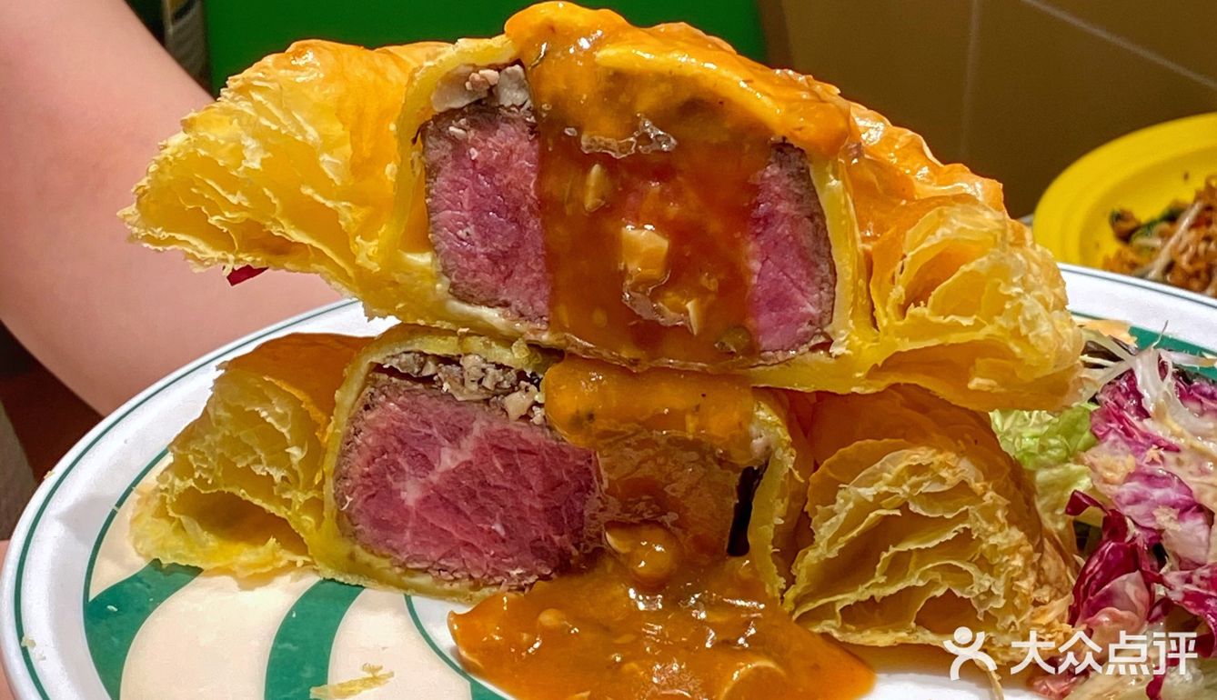 想来吃5678次的大鸡腿炒泡面！