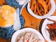 桃胶椰皇冻-侨乡