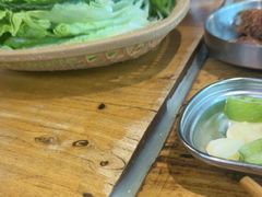 -小花花炭火烤肉·十五年延吉风味(左家庄店)