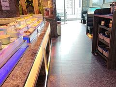 -曼格活海鲜·牛排自助(光明蓝鲸店)