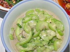 -费大厨辣椒炒肉(高铁吾悦广场店)