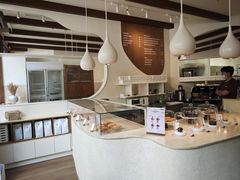 -VERIE BAKEHOUSE