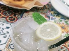 -LESCEDARS Brasserie Bistro香柏树