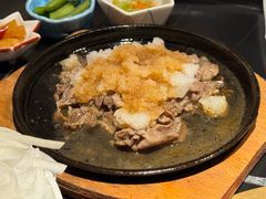 -山川小町·极番烧肉(新地假日广场店)