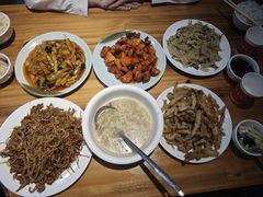 -满口香饭店